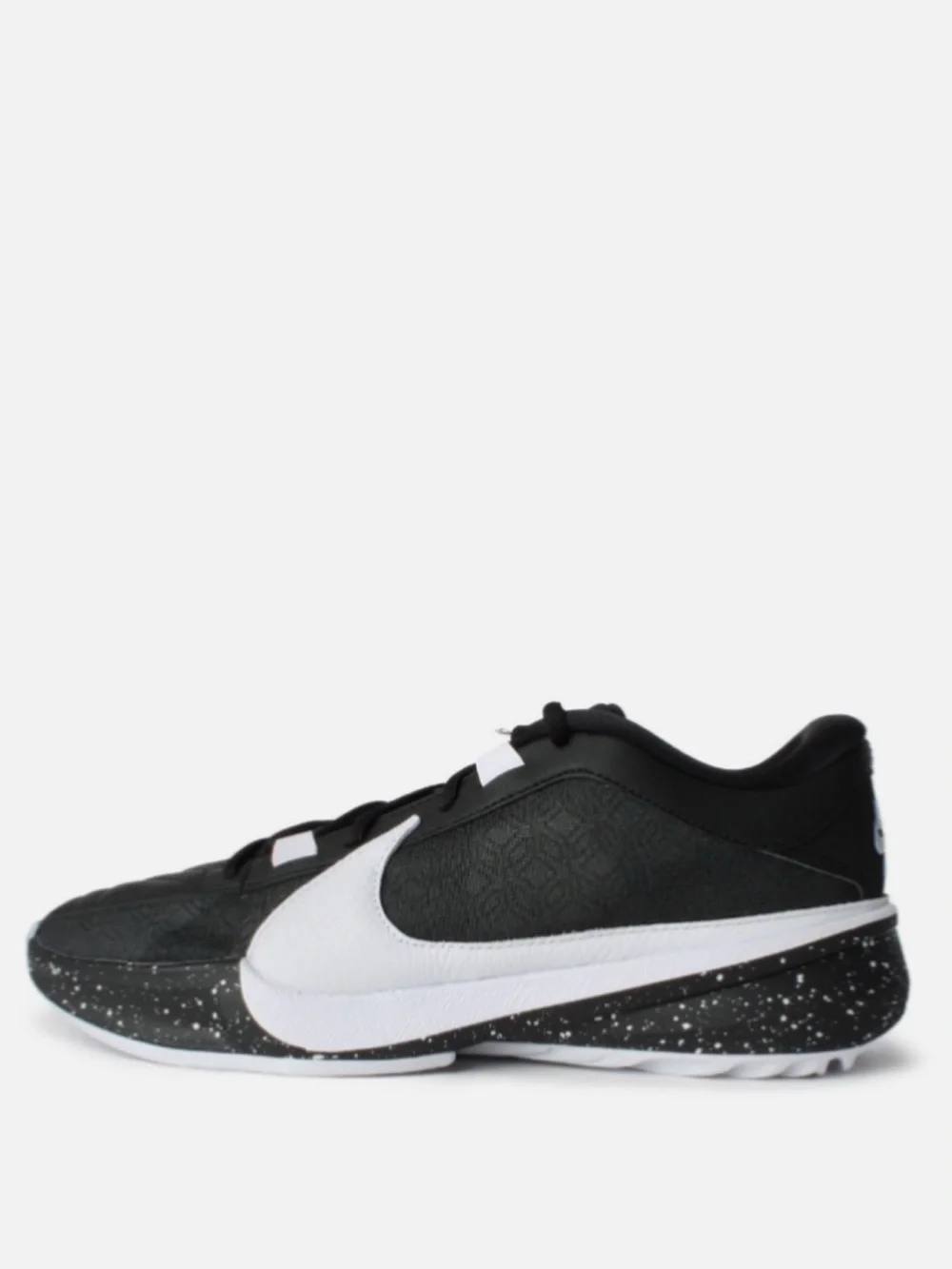 Mens Size 12 - Nike Zoom Freak 5 Black/White Sneakers IN BOX